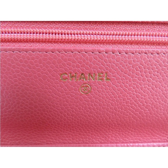 CHANEL Pink Quilted Crossbody Bag - Picture 14 of 16
